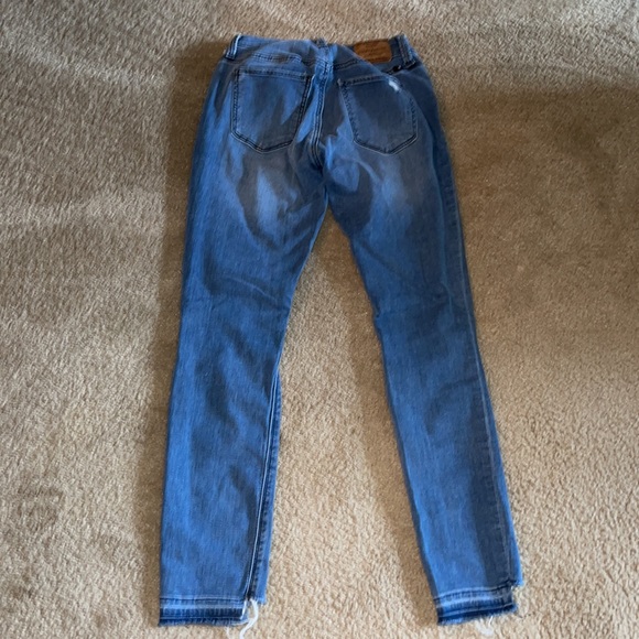 Lucky Brand Sasha Super Skinny Jeans - Picture 2 of 7
